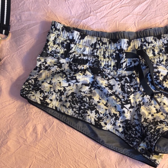 Lululemon Swim shorts - Reversible - Picture 3 of 3